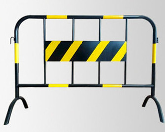 Low price portable event temporary barrier fence/ road fencing barricade