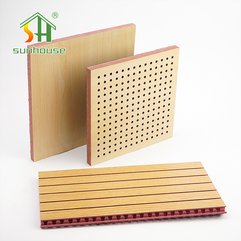 Sunhouse High Quality Natural Veneer Wooden Polyester Oak Akupanel Offices Wooden Perforated Soundproof Panel