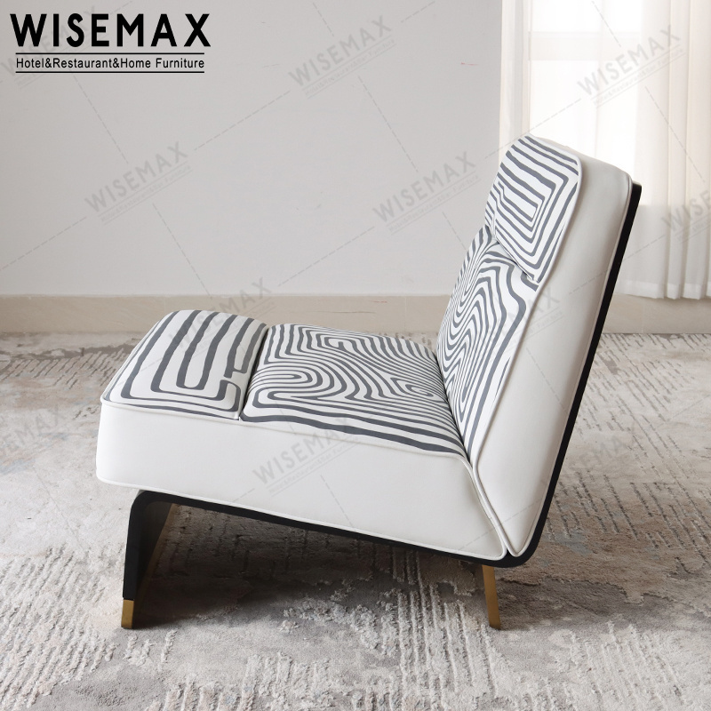 WISEMAX FURNITURE Designer living room furniture pattern leather recliner lounge chair with solid wood legs lounge accent chair