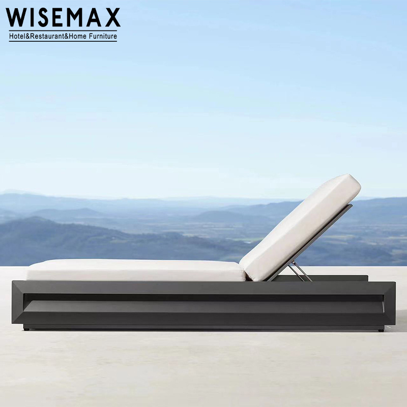 WISEMAX FURNITURE modern luxury aluminum outdoor furniture adjustable headrest chaise lounge chair swimming pool side day bed