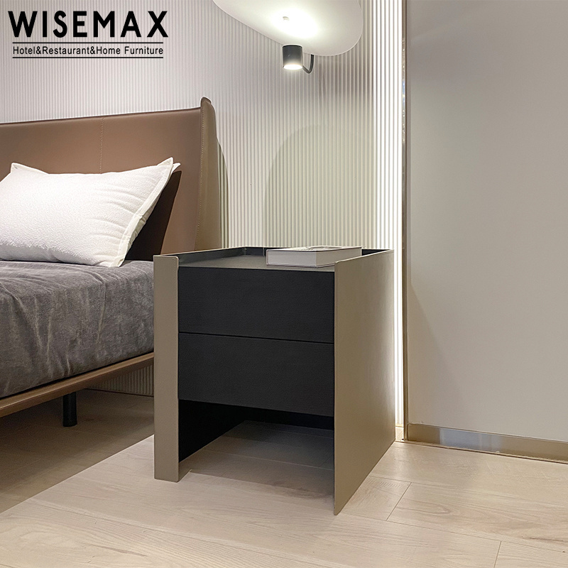 WISEMAX FURNITURE Italian modern bedroom fashion locker wooden storage cabinet leather cover bedside table for home hotel