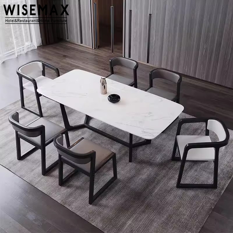 WISEMAX FURNITURE Wholesale wooden simple design furniture leather cover upholstered dining cafe chair with arm restaurant chair