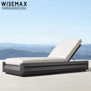 WISEMAX FURNITURE modern luxury aluminum outdoor furniture adjustable headrest chaise lounge chair swimming pool side day bed