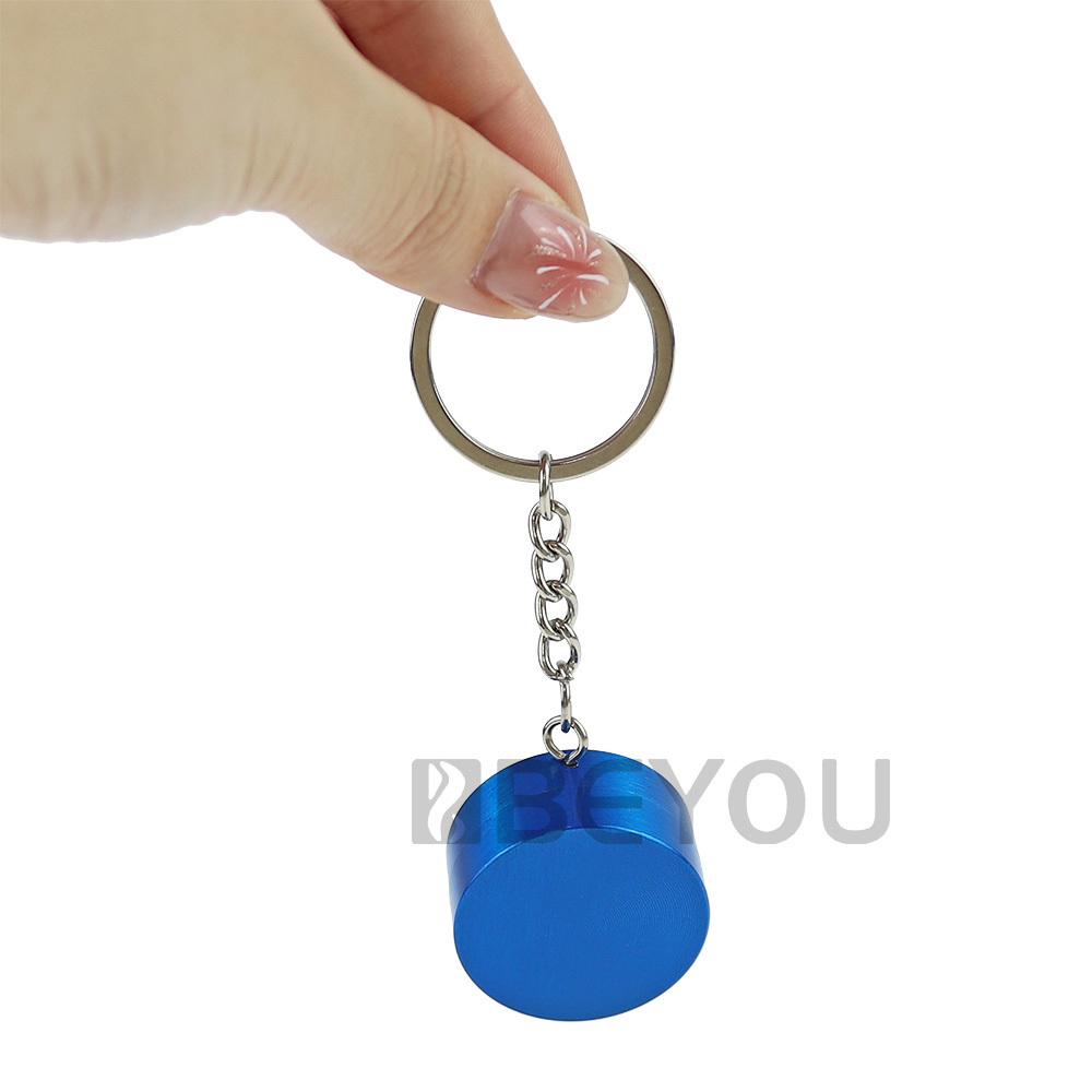 Hot Sell 30mm Small Sizes Pocket Tobacco Grinders Portable Mini 2-Piece Metal Herb and Spice Novelty Keychain Grinder