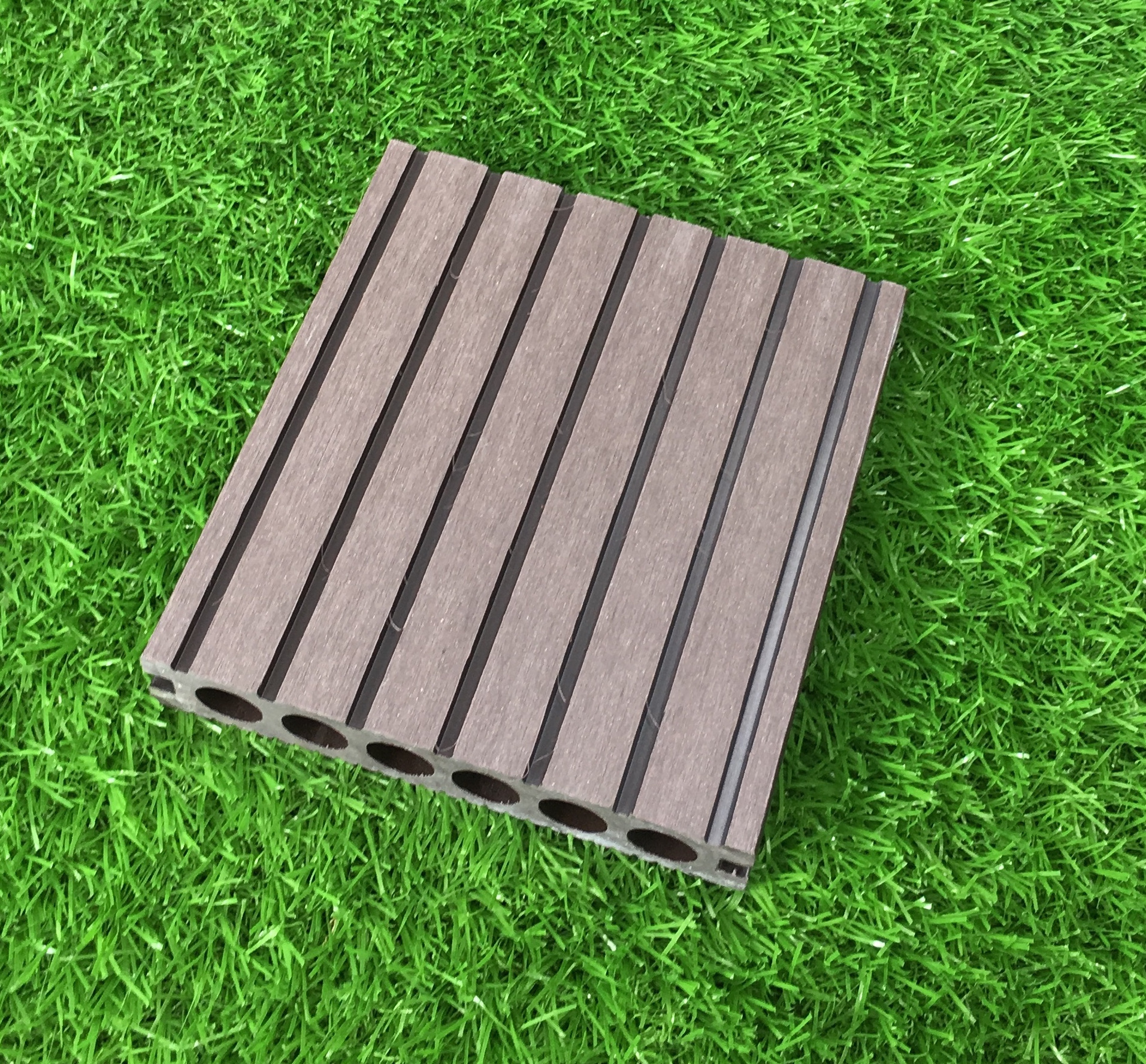 New design pvc wpc spc tile click tile terrace wpc flooring wpc outdoor tile