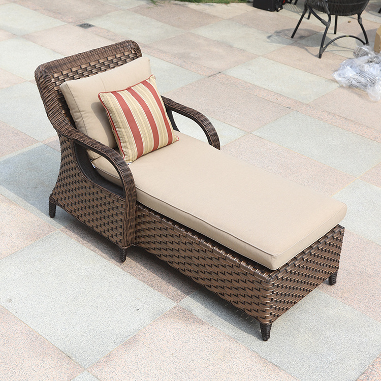 Garden Furniture Sun Loungers Daybed For Pool Side Beach Chair Rattan Lounge Chair