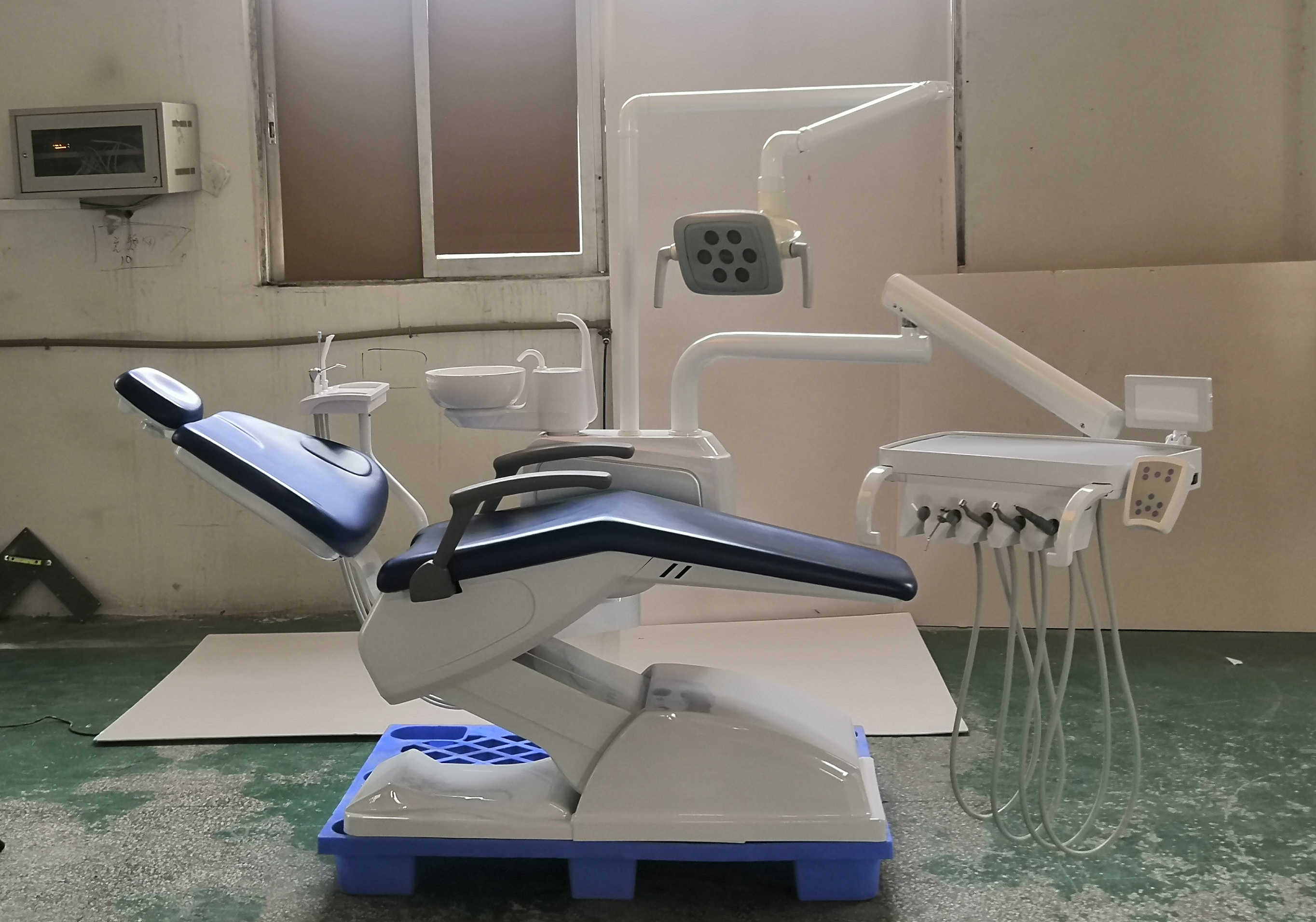 Factory Cheap Price Dental Medical Equipment Dental Chair Unit for Hospital Clinic