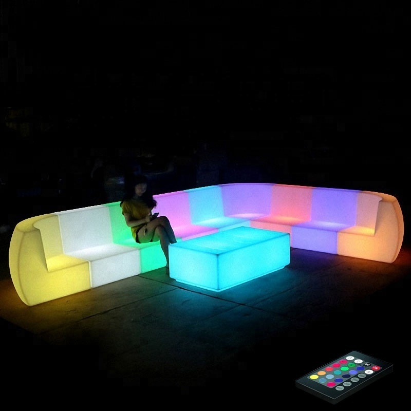 LED Lighted Nightclub, Garden, Patio Used Table Wholesale IP65 Waterproof Rechargeable Battery Powered LED Bar Furniture