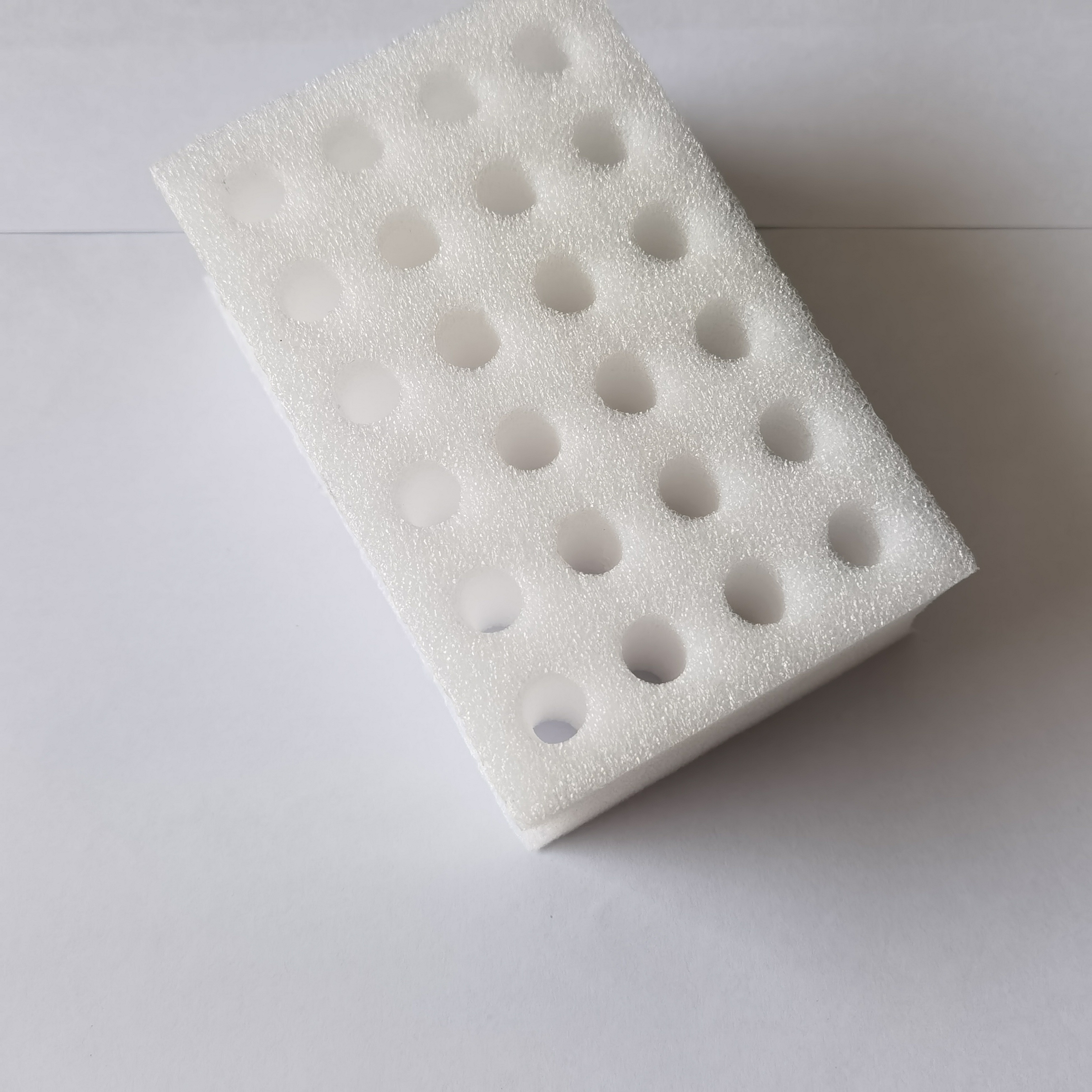 China Manufacturer EPE Foam Bottle Sheet Insert Protective Packing Anti-Shock Sponge EPE U shape EVA Roll