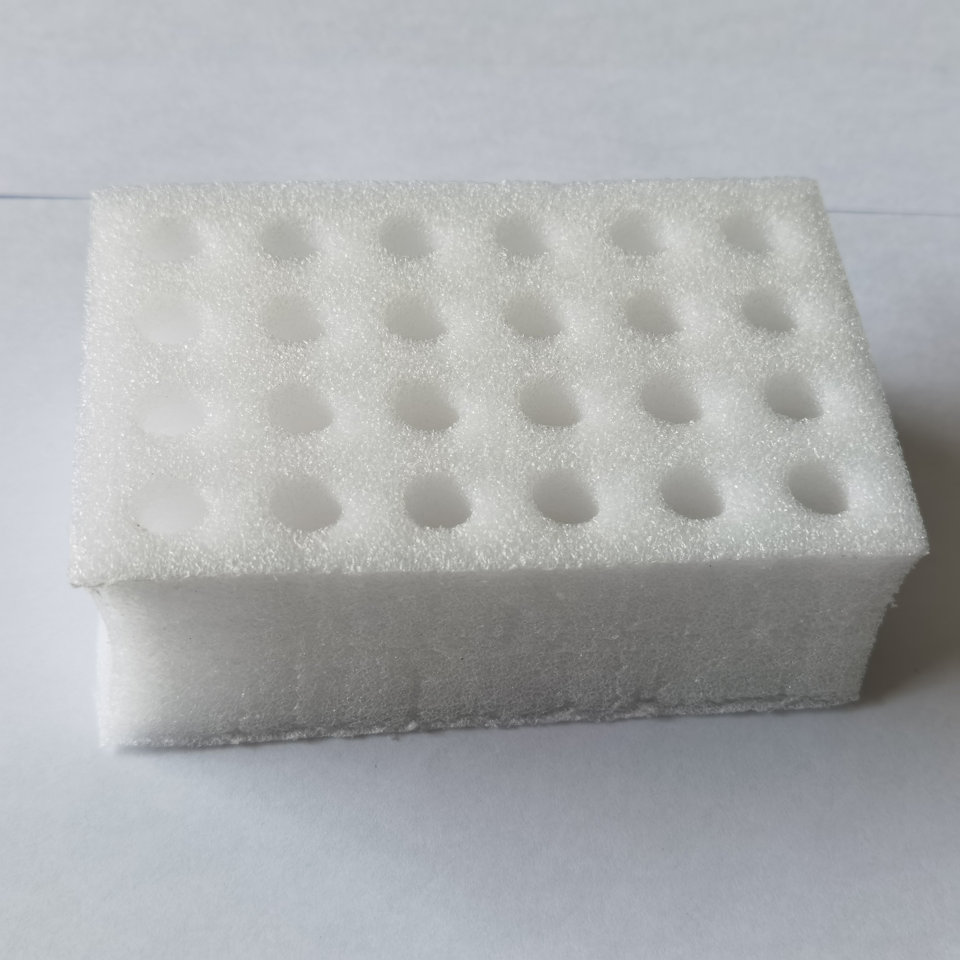 China Manufacturer EPE Foam Bottle Sheet Insert Protective Packing Anti-Shock Sponge EPE U shape EVA Roll