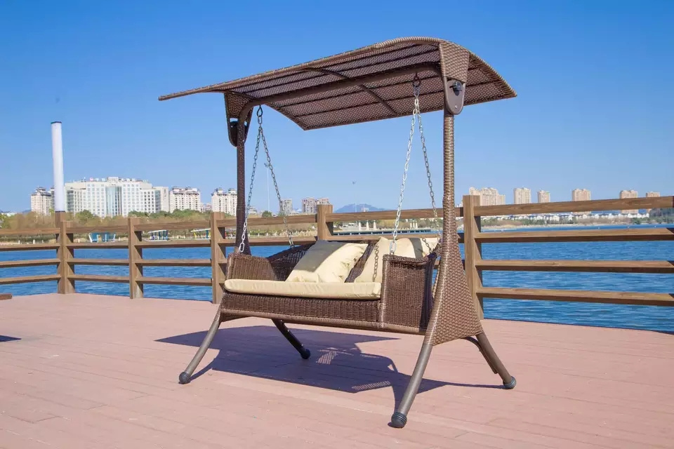 Factory price waterproof beach outdoor furniture set loveseat patio rattan hanging swings balcony garden chair