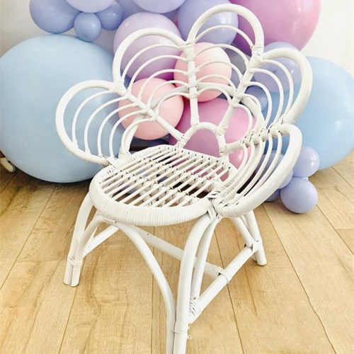 Handmade natural wicker children chair flower shaped event rental kids dining chair baby kids party rattan peacock flower chair