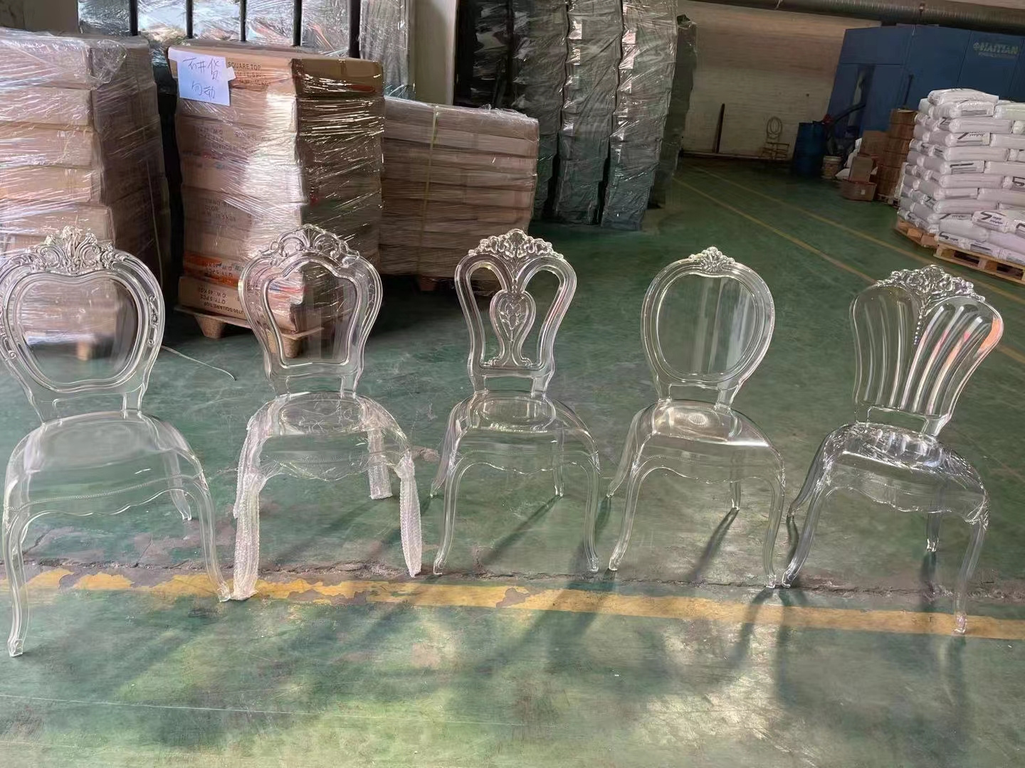 Factory price dining banquet event wed rental stacking ghost chair transparent crystal clear party weeding chair