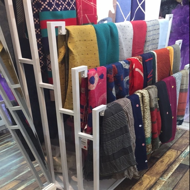 Clothing Store Retail Double Sided Rug Carpet Fabric Textile Scarf Hanger Shawls Pashmina Metal Display Stand Rack