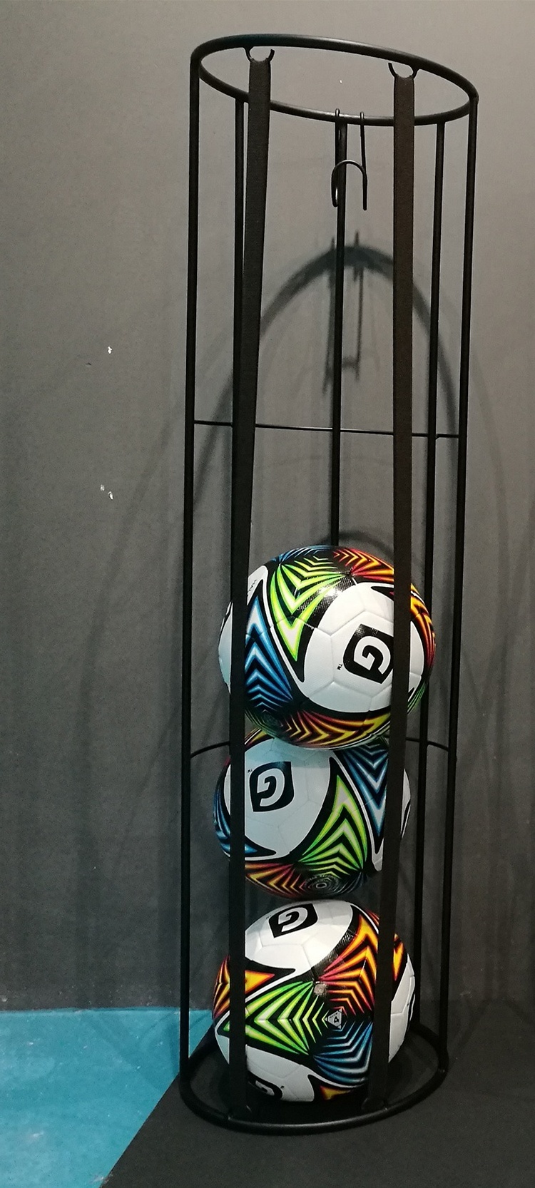 Hot Sale Shop Garage Floor Standing Basketball Football Volleyball Soccer Toy Ball Metal Storage Display Rack Holder