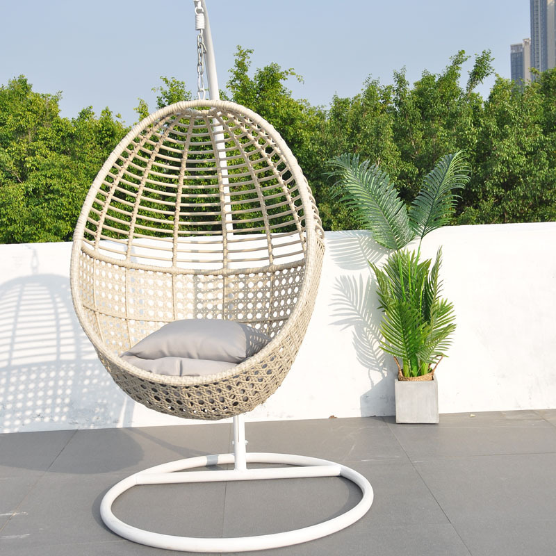 Custom High Quality Modern Leisure Garden Rocking Chair Outdoor Furniture Metal Egg Hanging Swing Chair