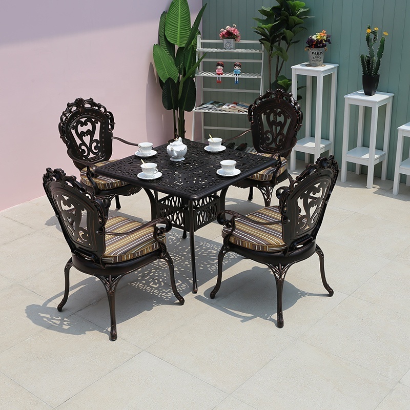 High Strength New Design Wicker Sofa Set Restaurant Poland Coffee Shop Furniture Classy Comfortable Outdoor Pool Furniture