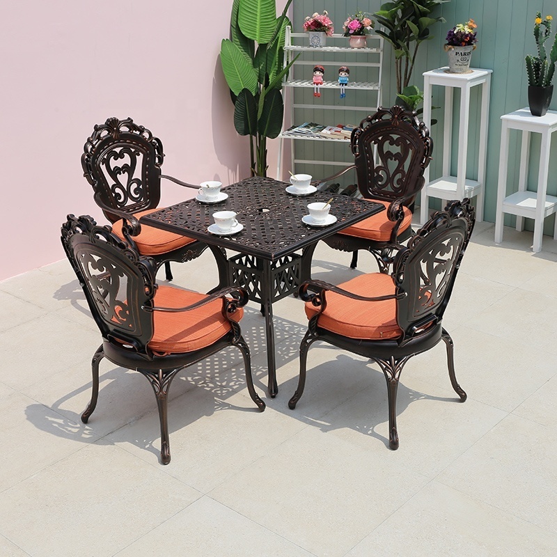 High Strength New Design Wicker Sofa Set Restaurant Poland Coffee Shop Furniture Classy Comfortable Outdoor Pool Furniture