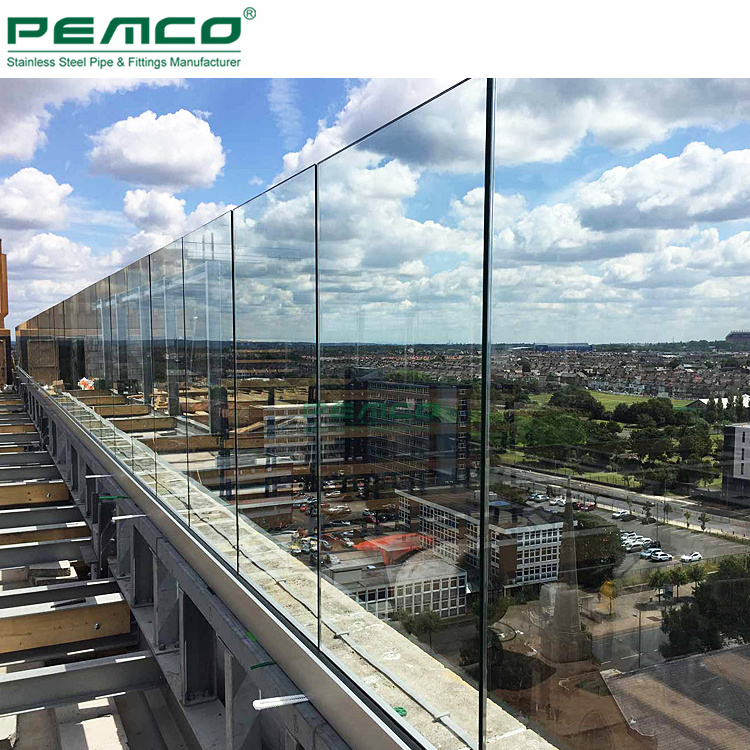 Roof Frameless Plexiglass Balustrade System Aluminum Glass Railing Balcony Designs