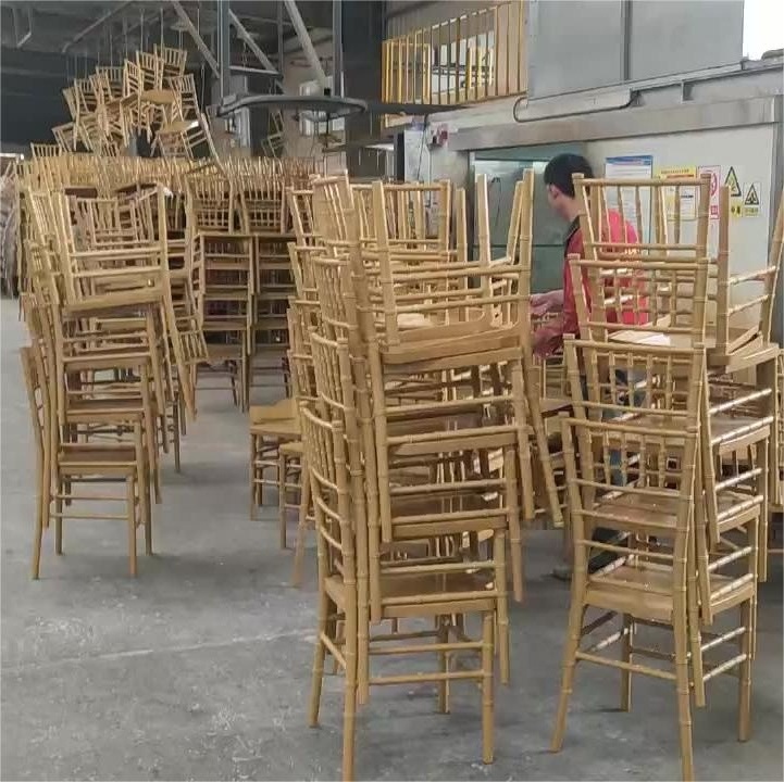 Hot Selling Crystal Resin Acrylic Hotel Chair Transparent Wedding Reception Event Stackable Chiavari Chair