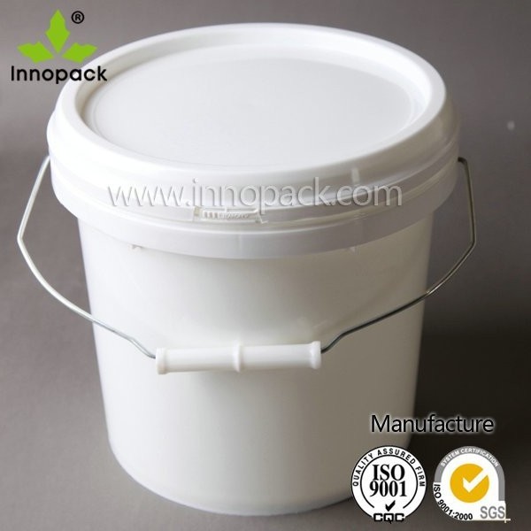 Empty Round 12L /13 liter plastic pails with lids, White 3.5 gallon plastic paint bucket supplier