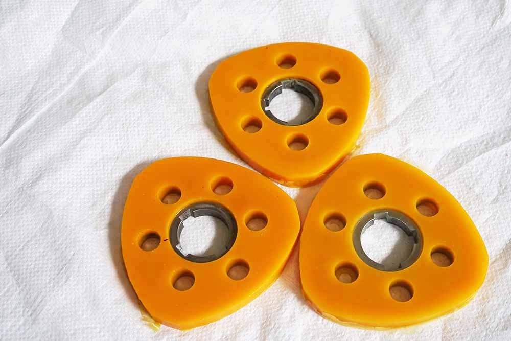 casting polyurethane part	hard rubber pad  rubber shock absorber block