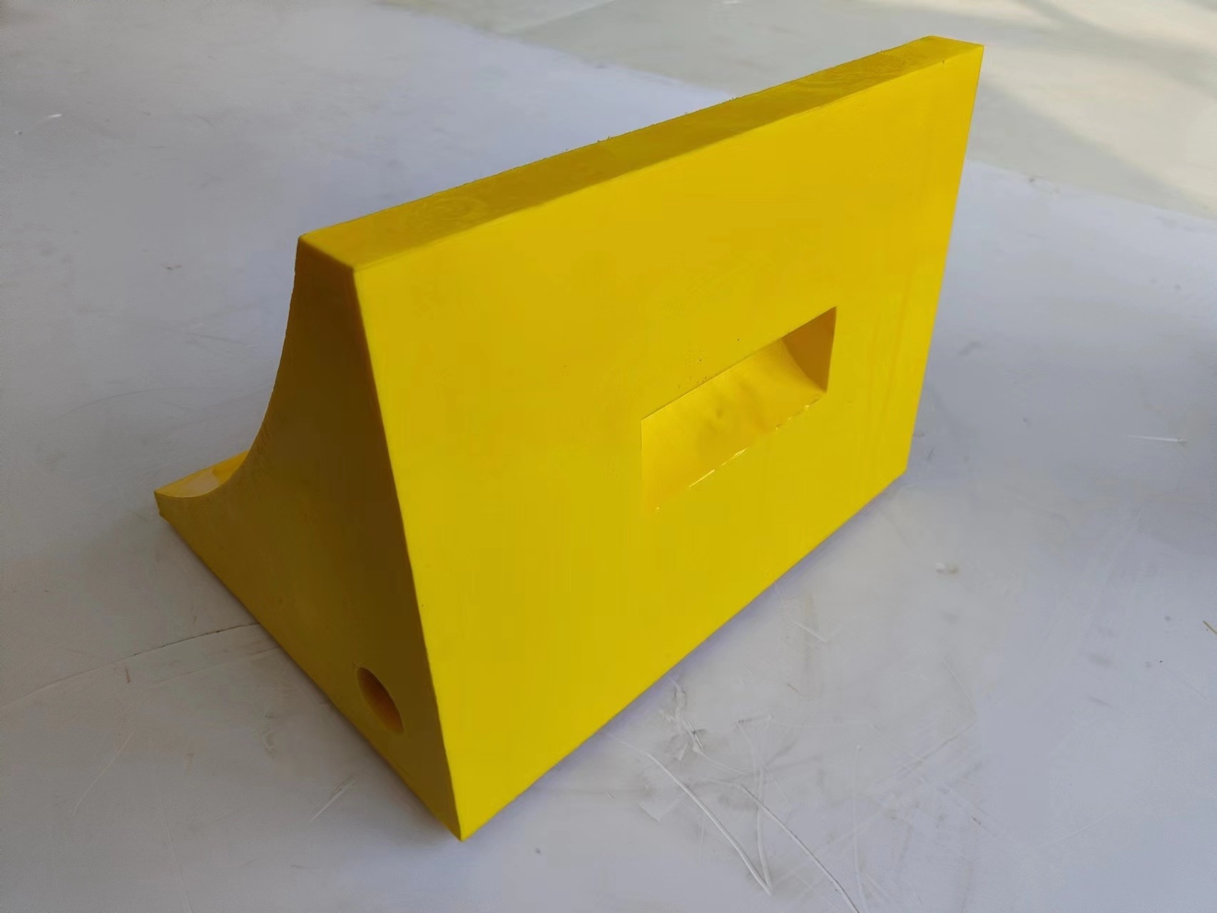 heavy duty 60 tons mine truck pu tire wheel chock block