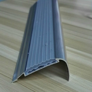 Best Price Aluminum Ceramic Anti-Slip Stair Step Covers Straight Aluminum Stair Nosing