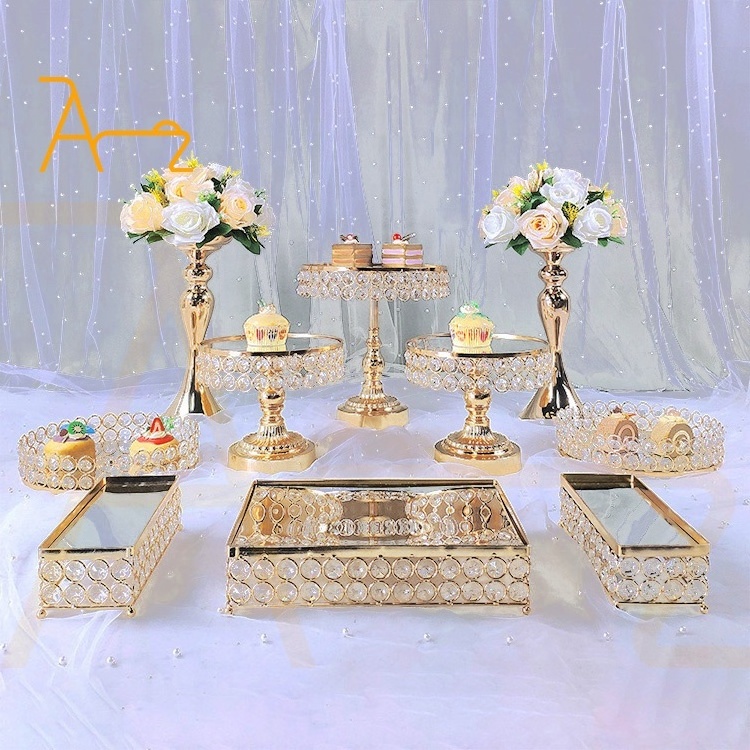 Luxury golden storage rack dessert cakes stands 3 tier metal cake stand for home and wedding decoration