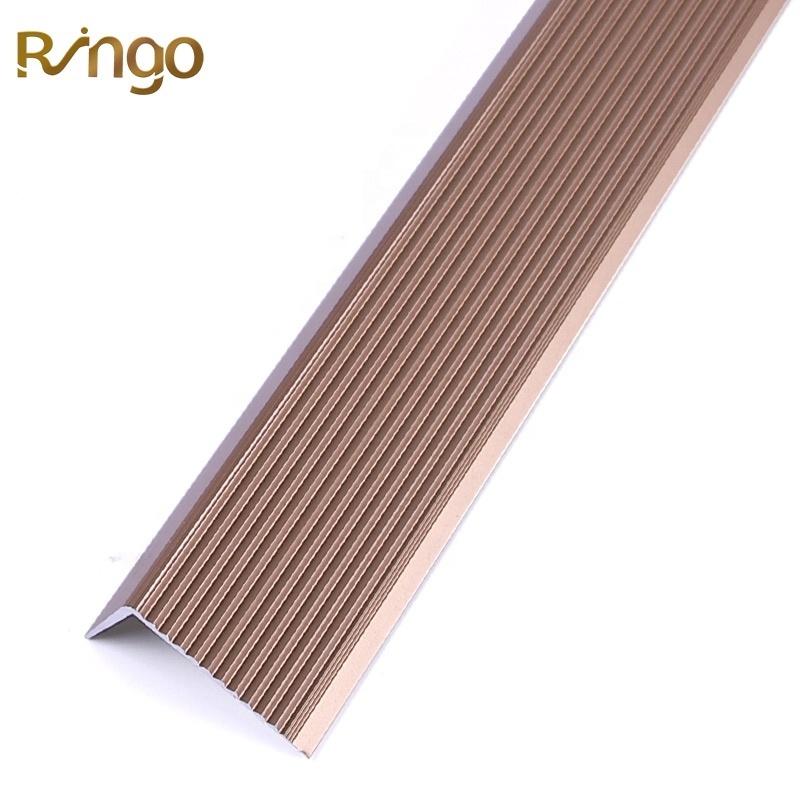 Made in China Factory Price Flexible Corner L shape Angle Trim Edge Non Slip Outdoor Aluminum Stair Nosing Step Edging Profiles