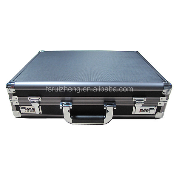 Gun-Grey aluminum edge carrying gun box with combination lock RZ-LGU005-1