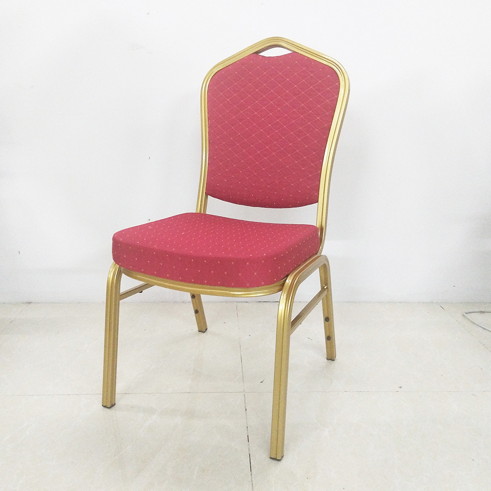 Wholesale Gold Iron Banquet Chairs and Tables Stackable Luxury Wedding Event Tables for Hotels Party Essentials