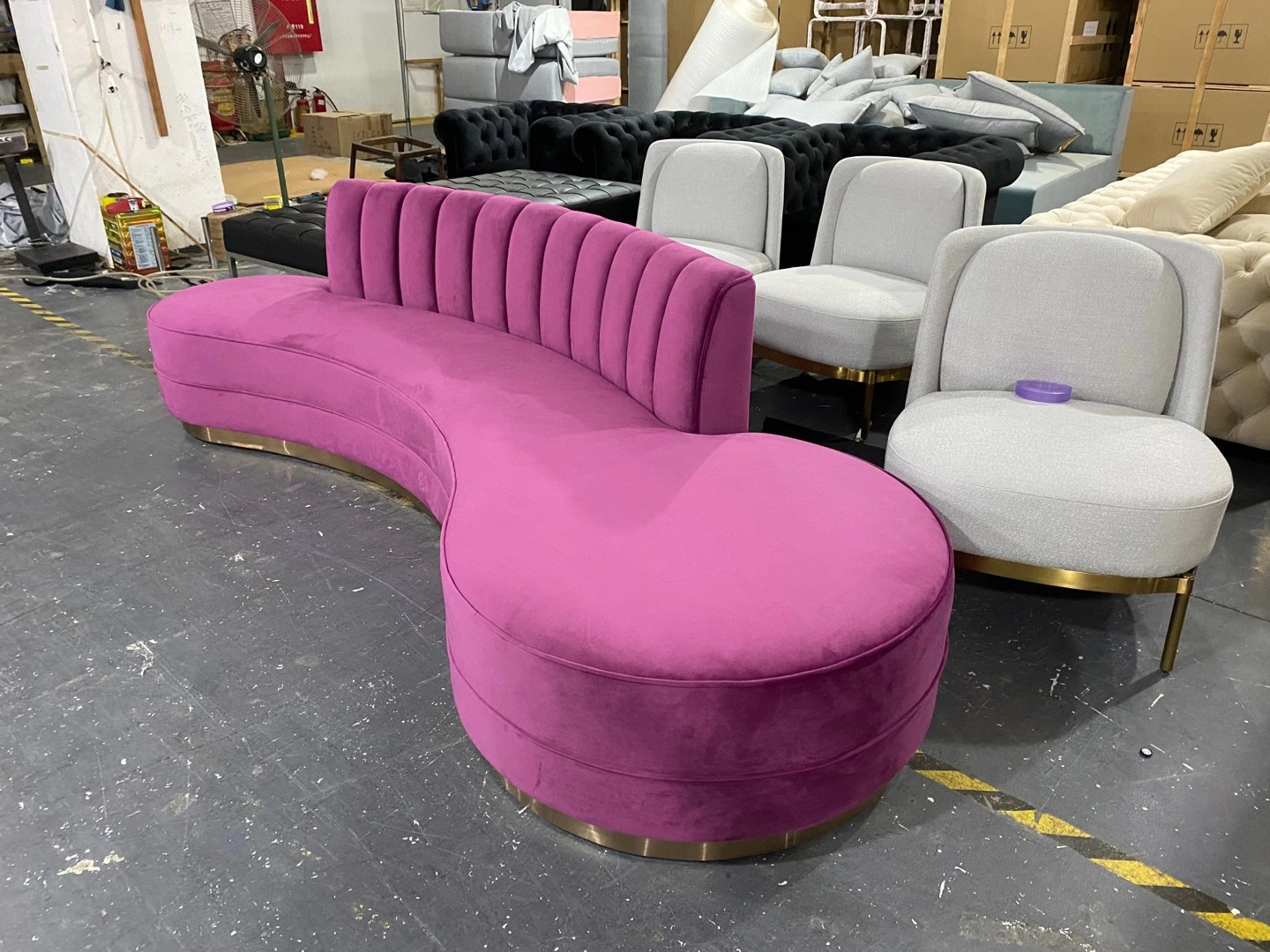 hotel office salon commercial sofa furniture moon shape half circle curved fabric couch lounge design pink velvet sofa