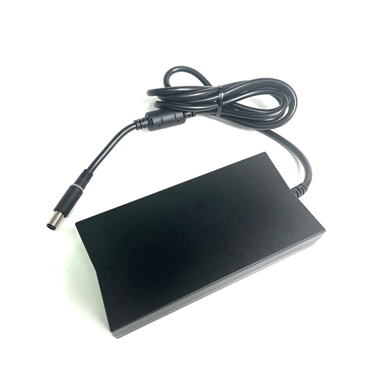 Hot Sale Laptop Adapter 130W 19.5V 6.7A 7.4*5.0mm For Dell Xps15 9530 9550 9560 Charger