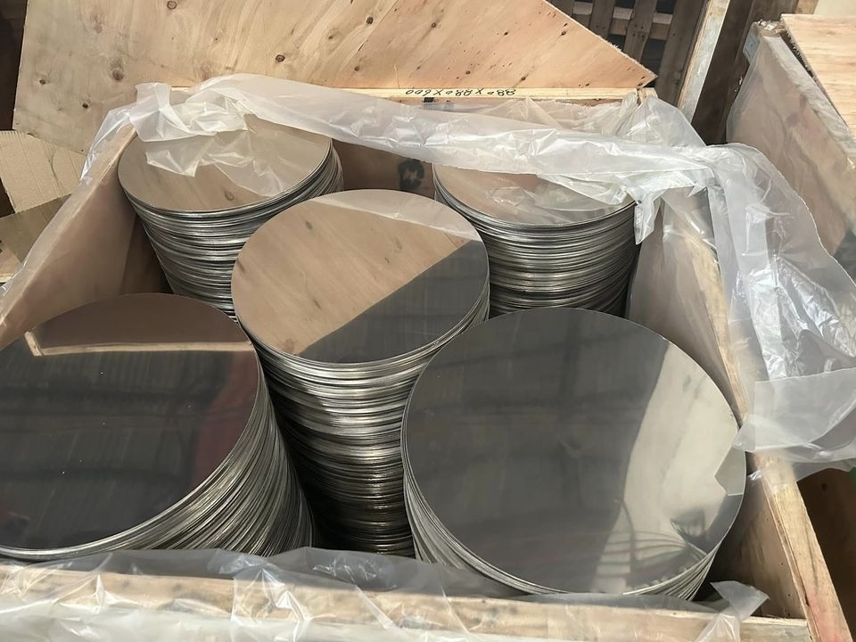 Wholesale High Quality Stainless Steel Metal Plate Stainless Steel Sheet 201 8k Steel Plate Round For Automotive Applications