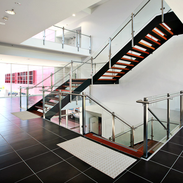 Indoor Frameless Plexiglass Stair Stainless Steel Pipe/PVC Wooden Staircase Handrail Design