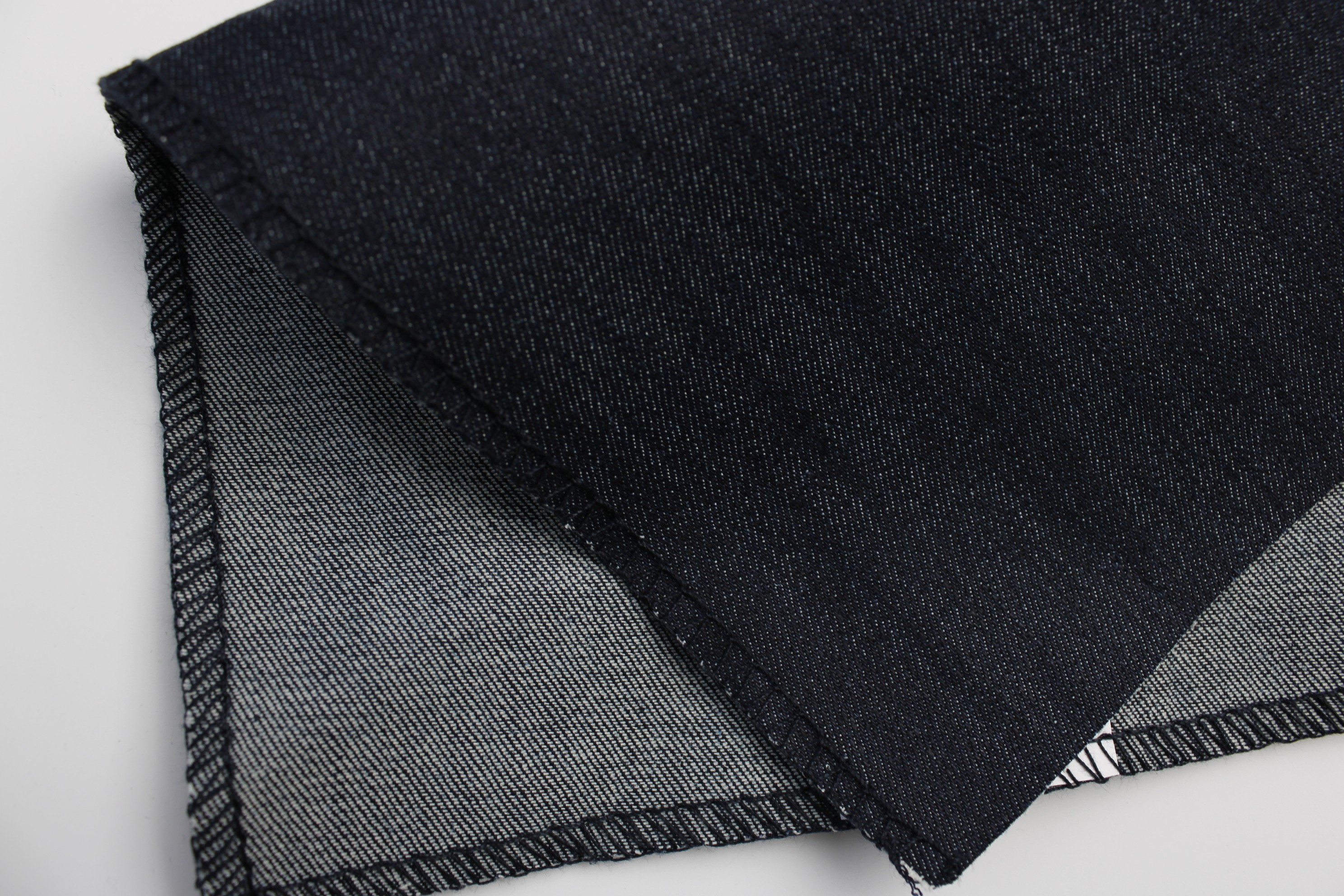 8.6 oz good price good quality cotton   warp slub dark blue color fabric for jeans  wholesale