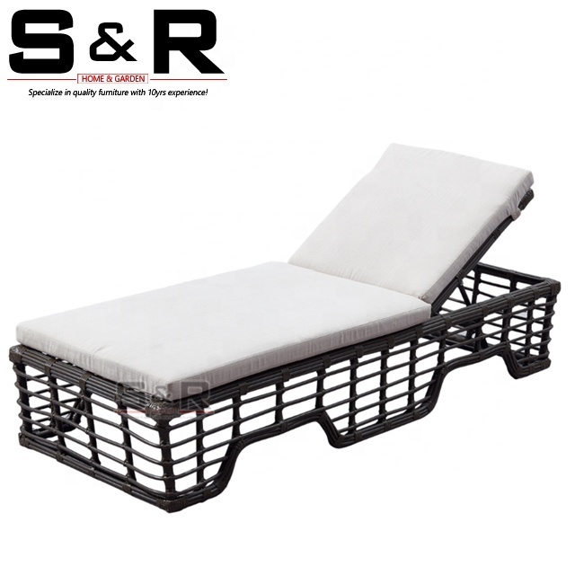 2024 Weather Outdoor Furniture pools swimming outdoor sunbeds for hotel rattan sunbed tanning SR-CZ1117