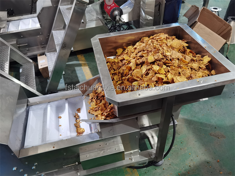 automatic weigher packing machine Dry Animal Feed / Pet Dog Cat Food Packaging Machine