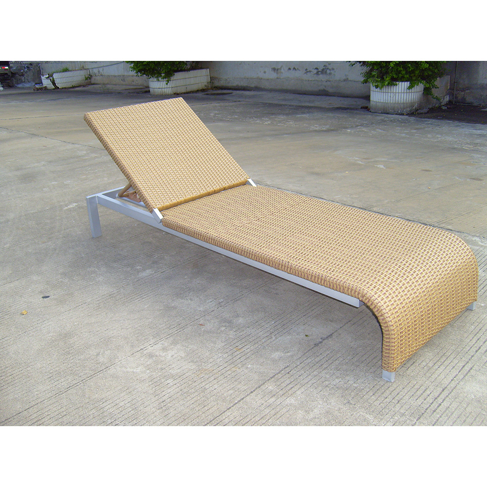 Support Customiztion rattan garden sun loungers swimming pool chair outdoor sunbed beach side sun lounger pool chaises