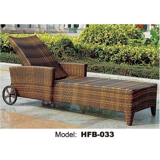 Modern Style Swimming Pool Nordic Poolside Lounger Bench Rattan Chair Lying Bed