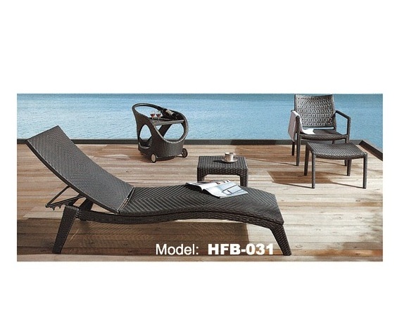 Modern Style Swimming Pool Nordic Poolside Lounger Bench Rattan Chair Lying Bed