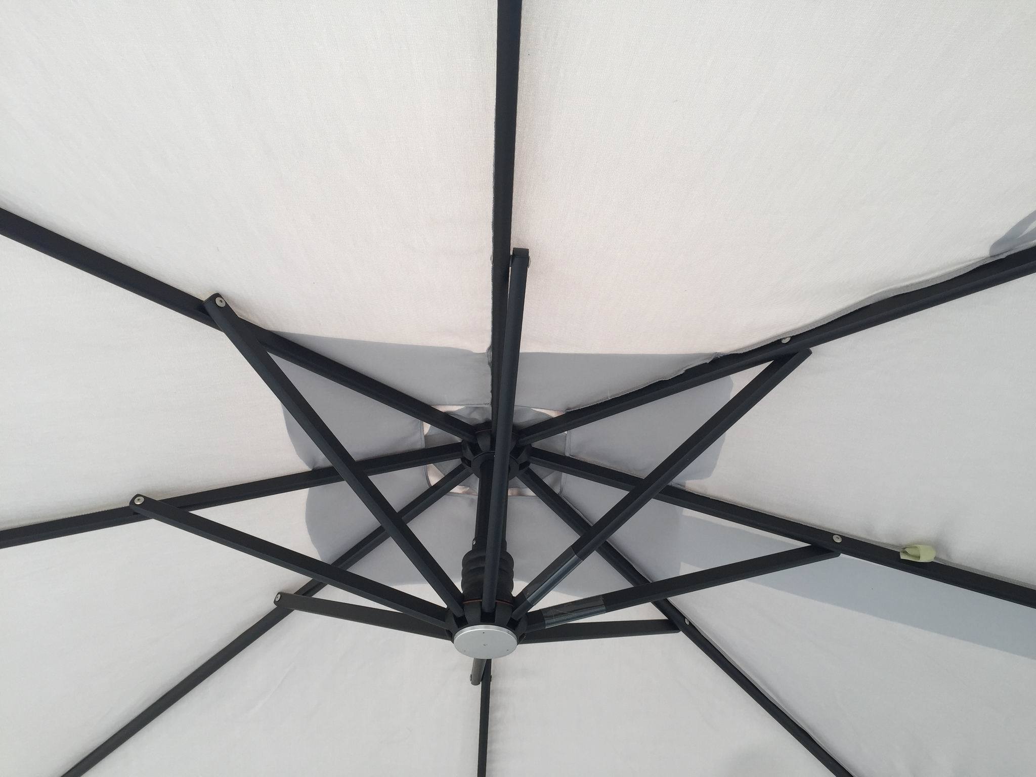 vintage beach umbrella modern  big heavy ombrellone giardino cabanas restaurant black grey  cantilever hanging umbrella