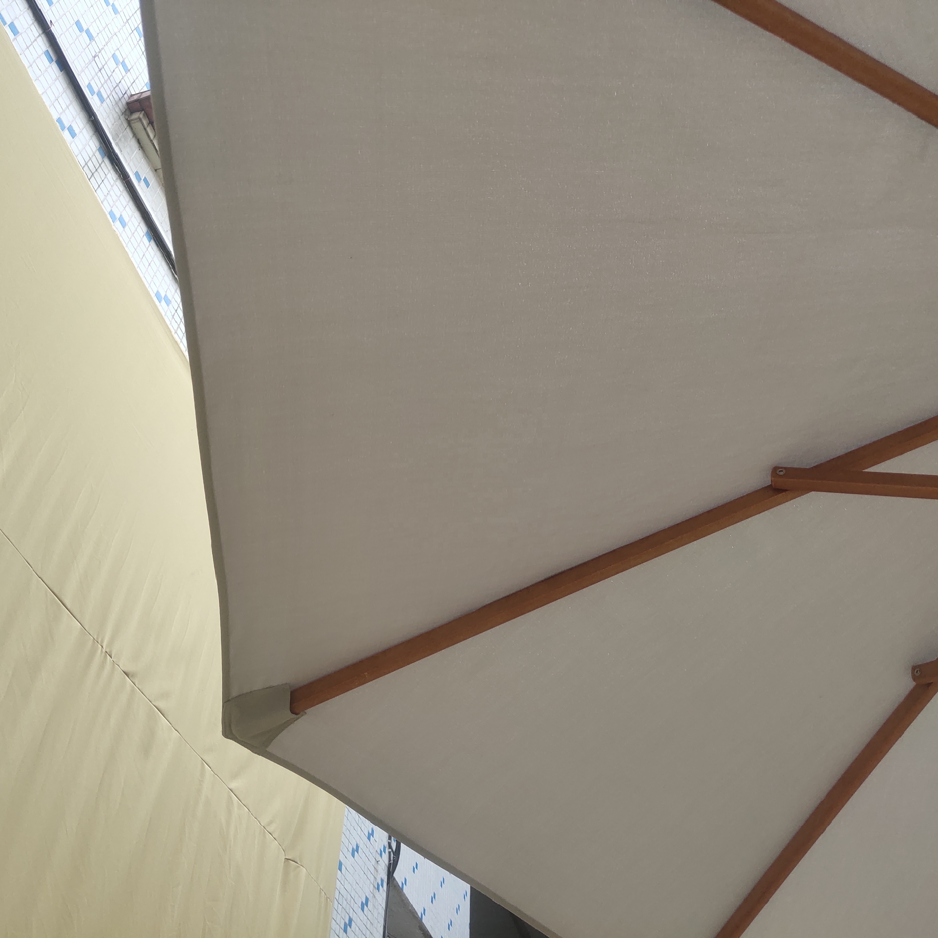 250 cm commercial restaurant windproof sunshade pulley outdoor center pole fiber umbrella