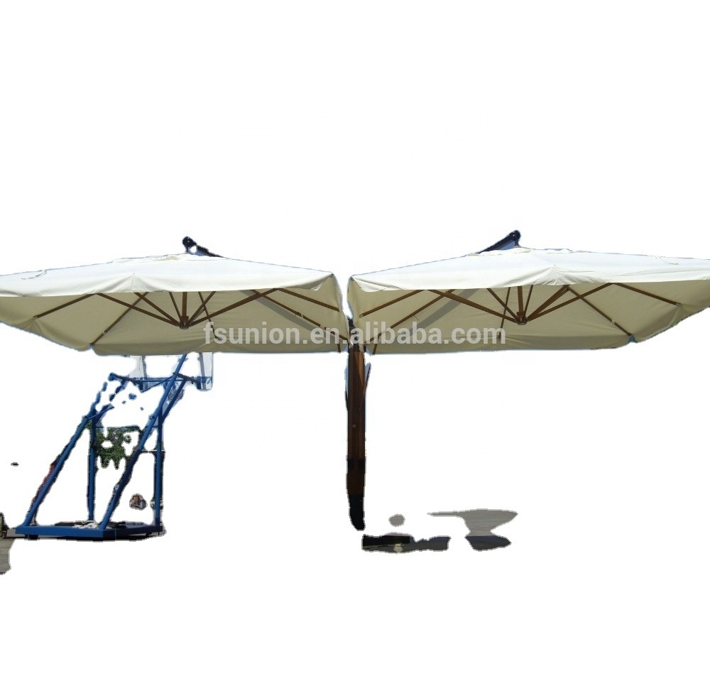 4 arms cantilever outdoor extra large umbrella for restaurunt and resort