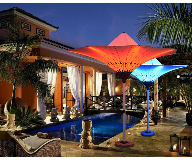 Commercial Cafe Restaurant Hotel Pool Outdoor Leisure Parasol Heavy Duty Sunshade Umbrella with LED light