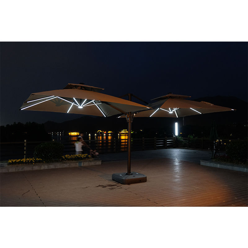 New Design Big Restaurant Umbrella Outdoor Parasol Cafe Solar Double Side Cantilever Umbrella with LED Light