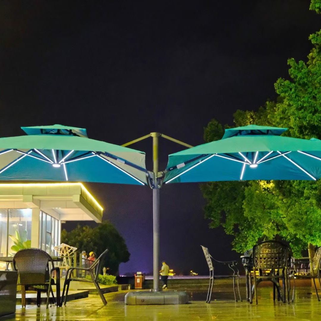 New Design Big Restaurant Umbrella Outdoor Parasol Cafe Solar Double Side Cantilever Umbrella with LED Light