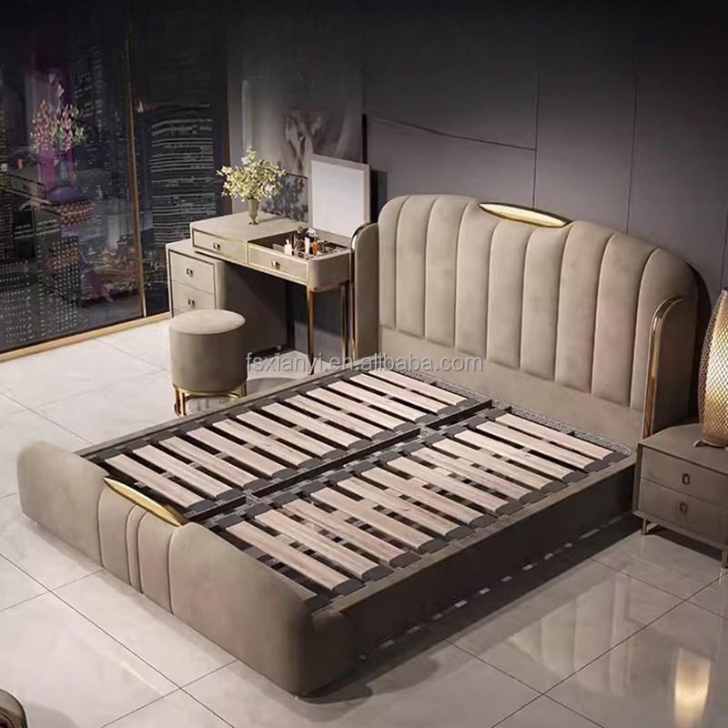 modern bedroom furniture set Italy bed room furniture  crush button tufted velvet bed luxury double bed