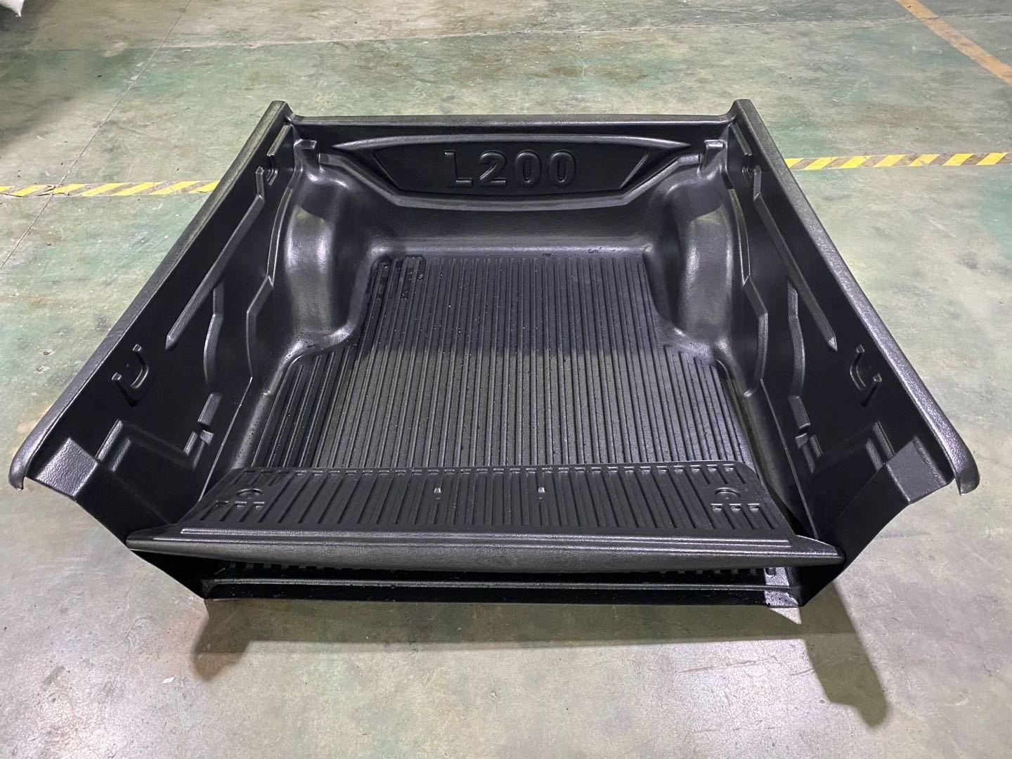 Factory Wholesale Pickup Truck Bed Liners for Hilux Navara Np300 Ranger Triton L200 Bed liner